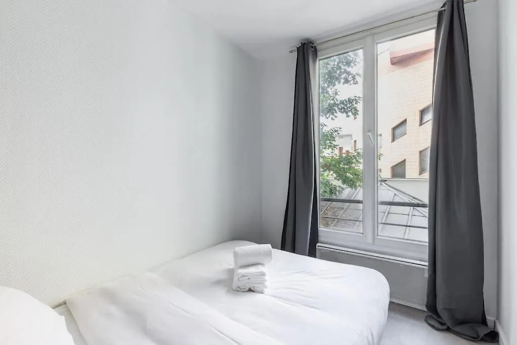 아파트 Menilmontant Pere-lachaise 1br-4p 파리